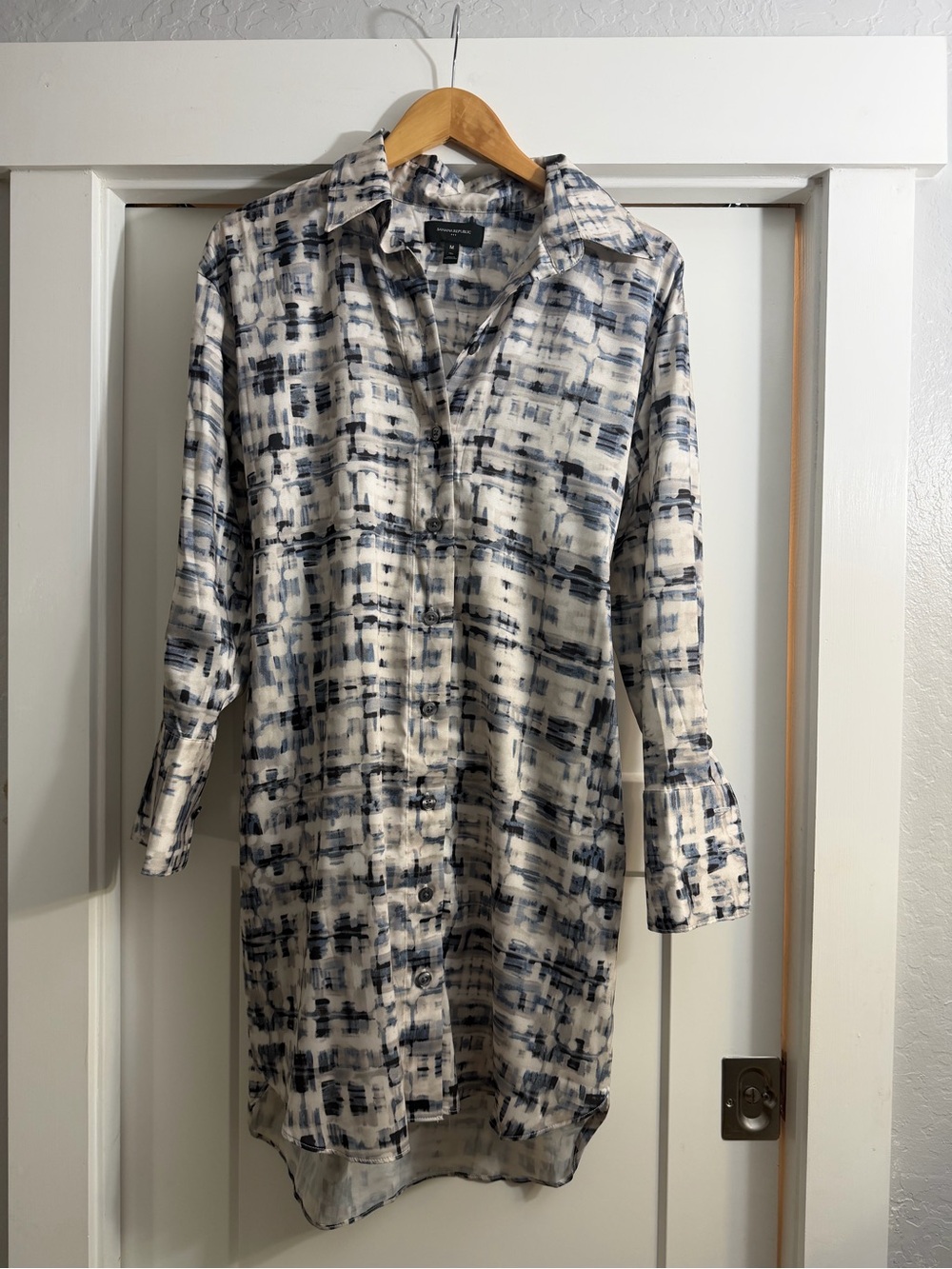 Banana Republic Navy and White Long Sleeve Button-Up Dress